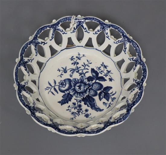 An 18th century Worcester blue and white chestnut basket diameter 18cm